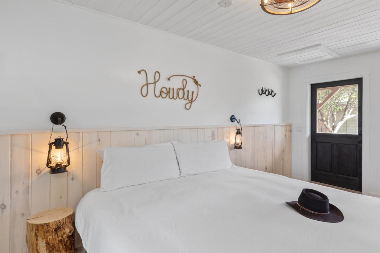Hotel Palomino Ріджвей Екстер'єр фото